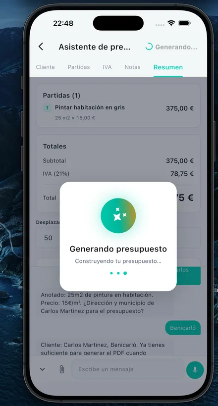 App de KonquerAI en el móvil generando un presupuesto por voz desde la obra